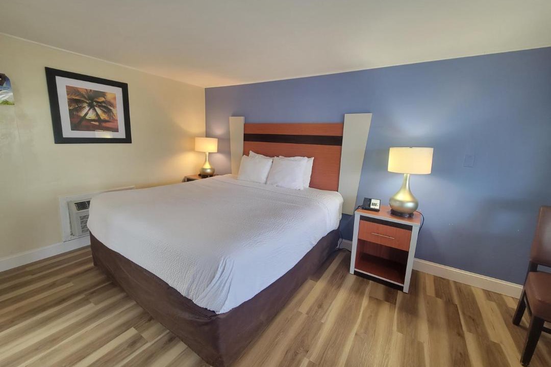 Photo of Bedroom in West Yarmouth