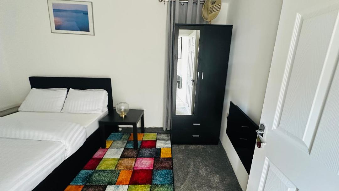 Photo of Bedroom in Kidbrooke with Hornfair