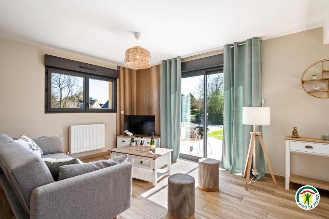 Photo of Others in Crasville-la-Mallet