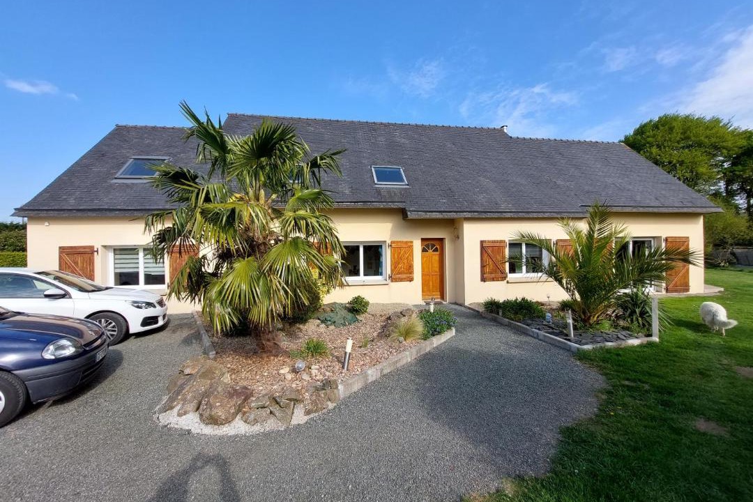 Photo of Others in Pleyber-Christ