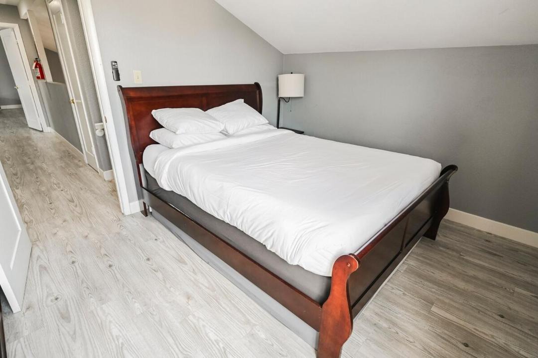Photo of Bedroom in Green Valley North