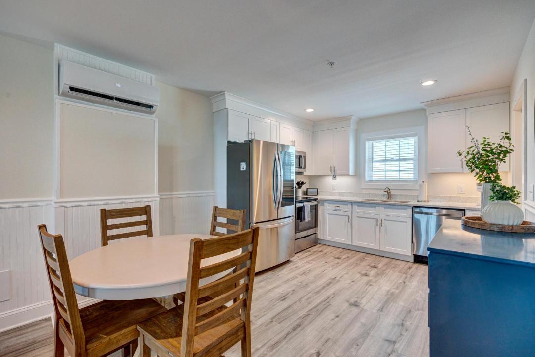 Photo of Kitchen in River District