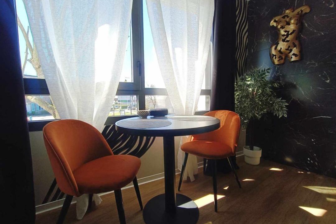 Photo of Others in Broons