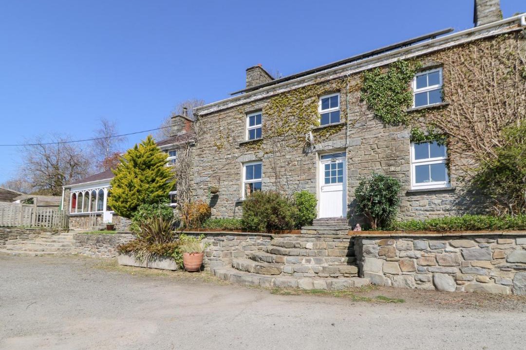 Photo of Others in Felinfach