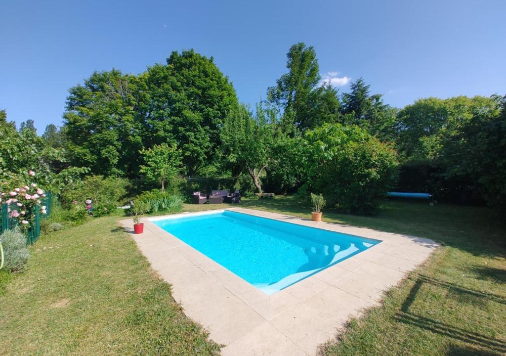 Photo of Others in Parigne-le-Polin