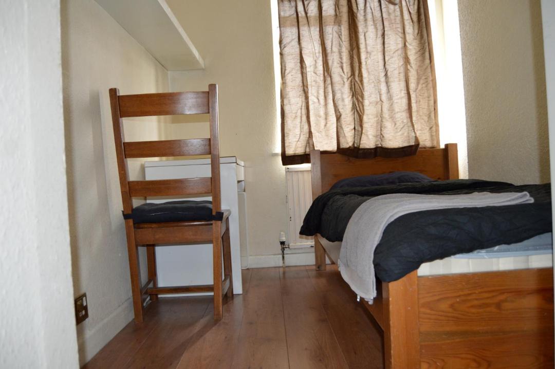 Photo of Bedroom in Selsdon and Ballards