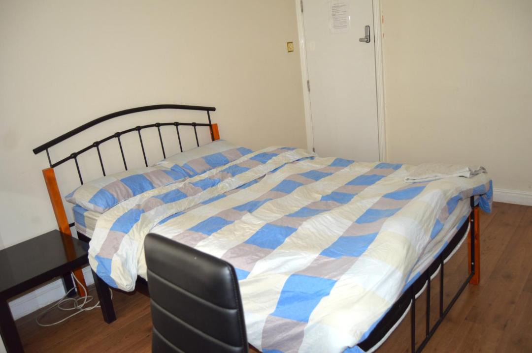 Photo of Bedroom in Selsdon and Ballards