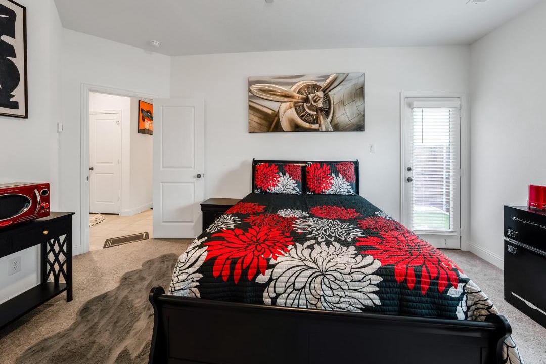 Photo of Bedroom in Lewisville