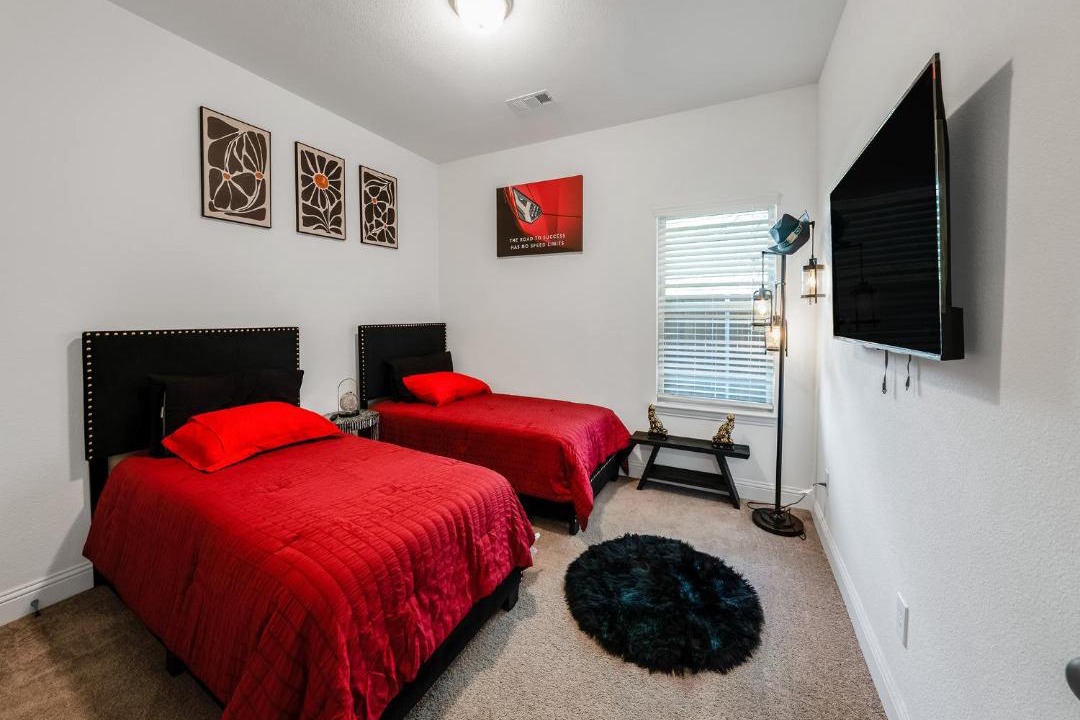 Photo of Bedroom in Lewisville