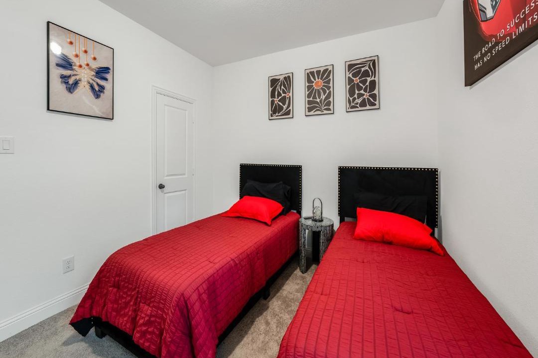 Photo of Bedroom in Lewisville