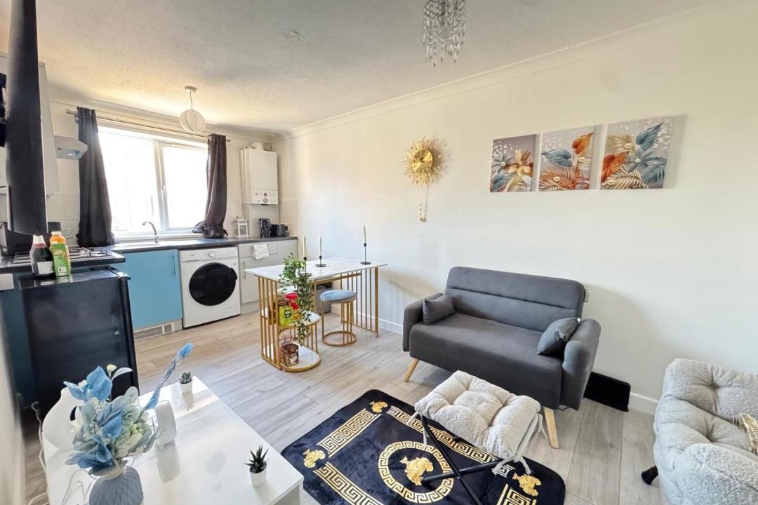 Photo of Others in Thamesmead