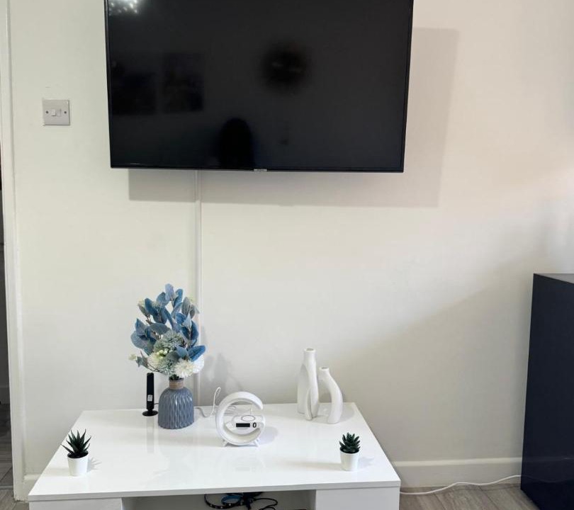 Photo of Others in Thamesmead