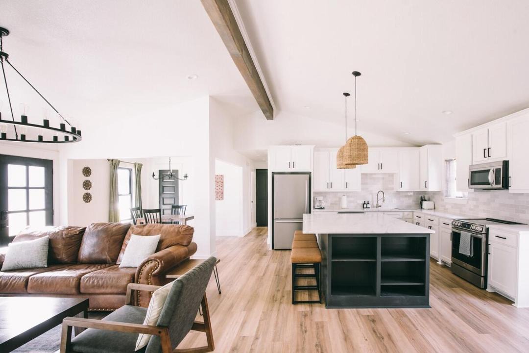 Photo of Kitchen in Aubrey