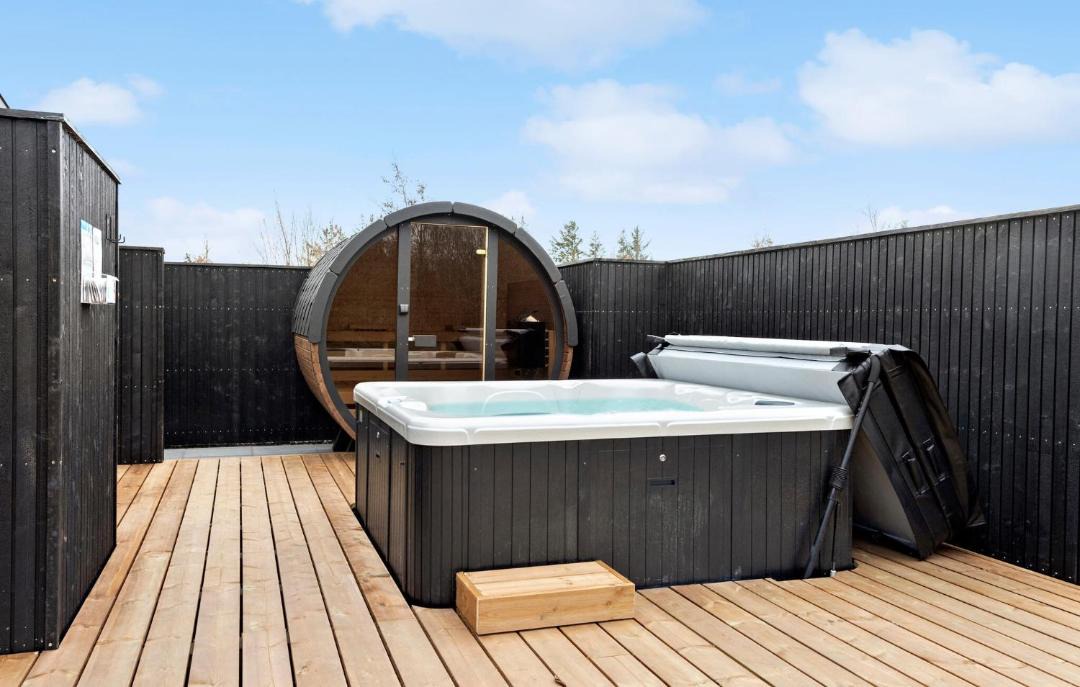 Photo of Others in Hojslev