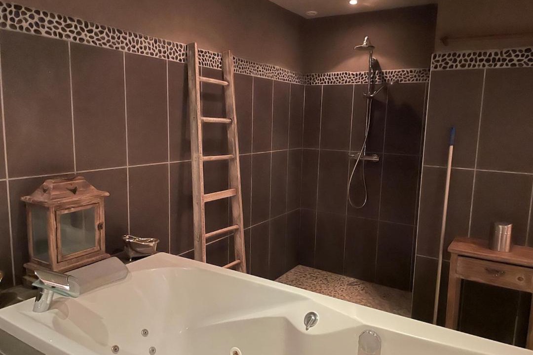 Photo of Bathroom in Jeuxey