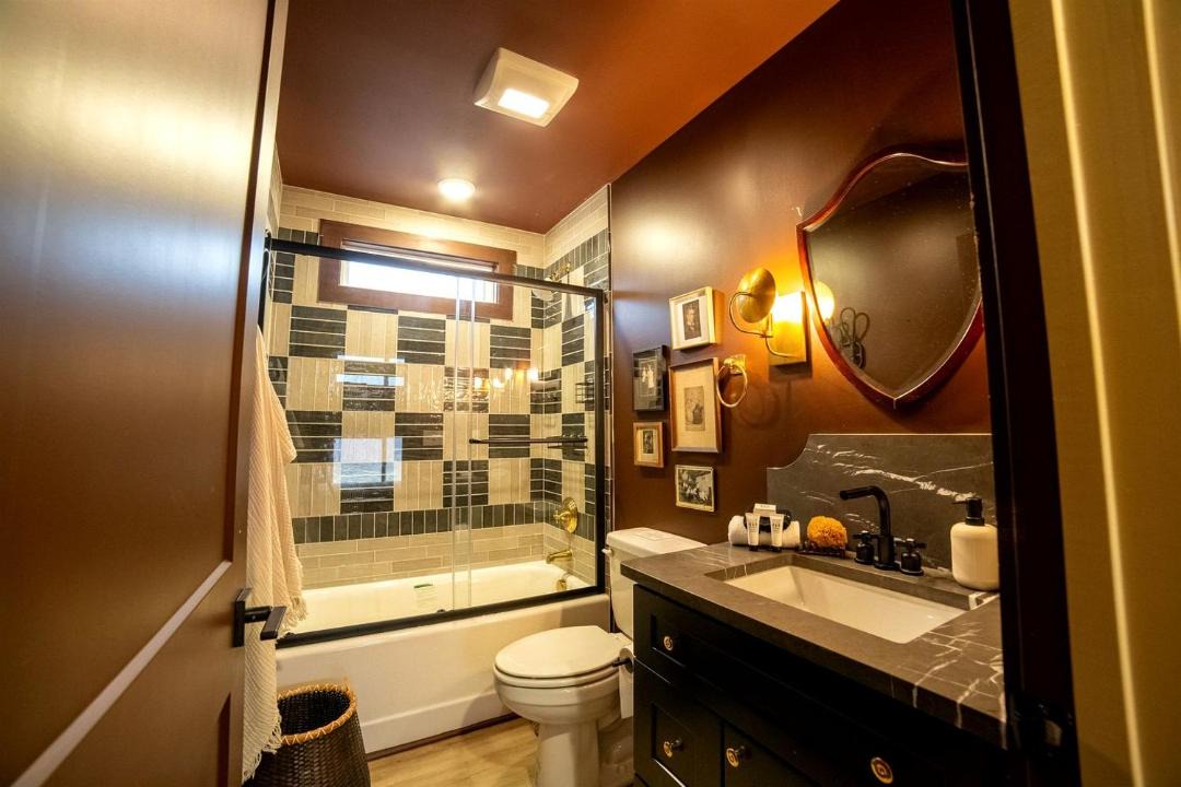 Photo of Bathroom in Monteagle
