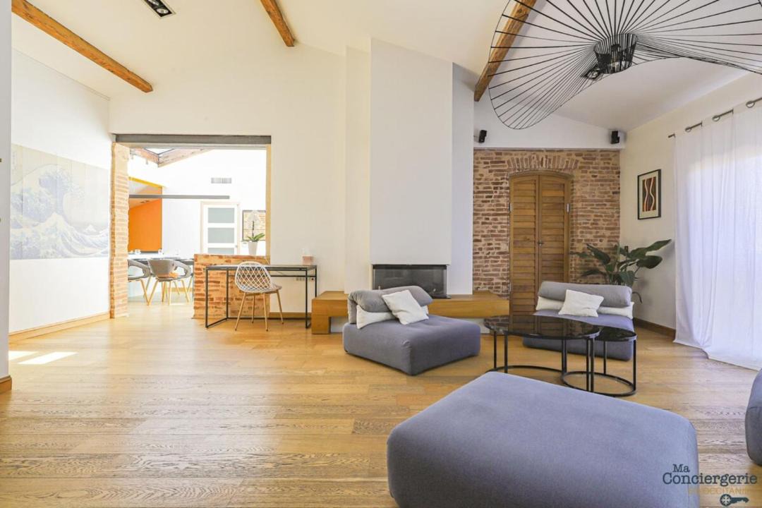 Photo of Livingroom in Toulouse City-Centre