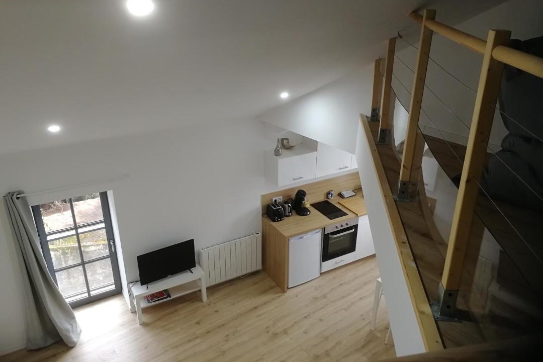 Photo of Others in Segre