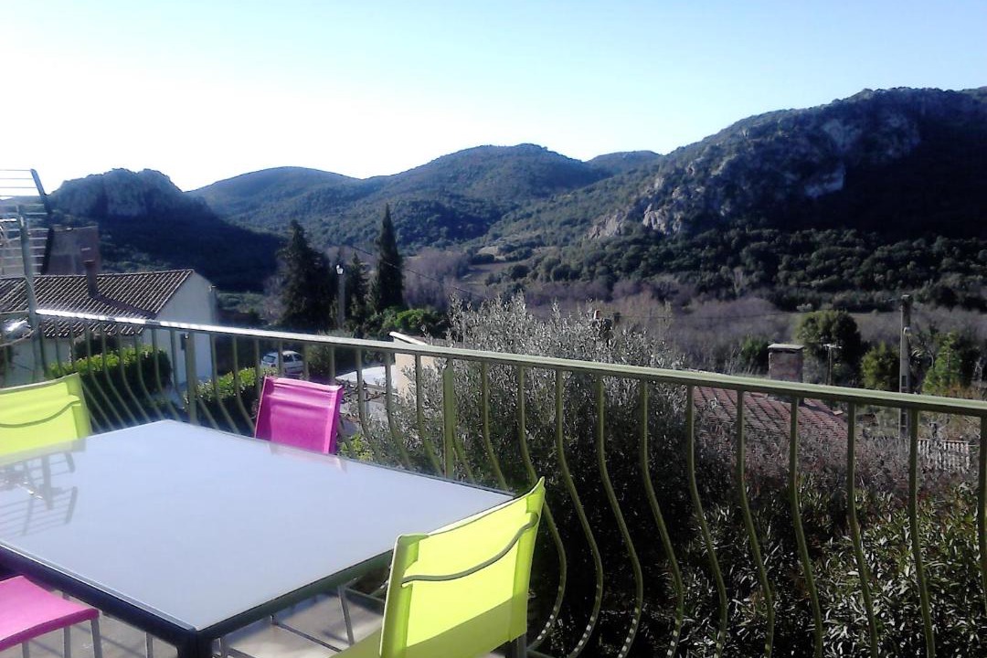 Photo of Patio Balcony in Vailhan