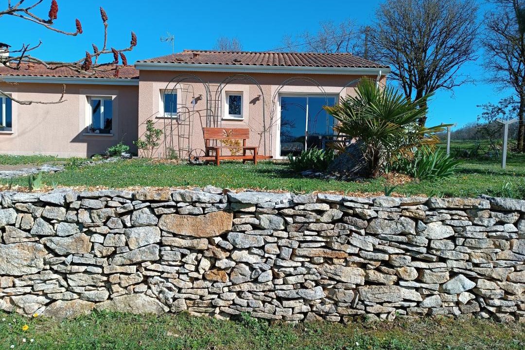 Photo of Others in Eyzerac