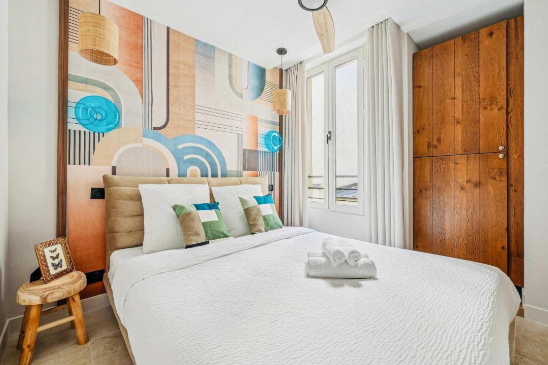Photo of Bedroom in Arts-et-Metiers