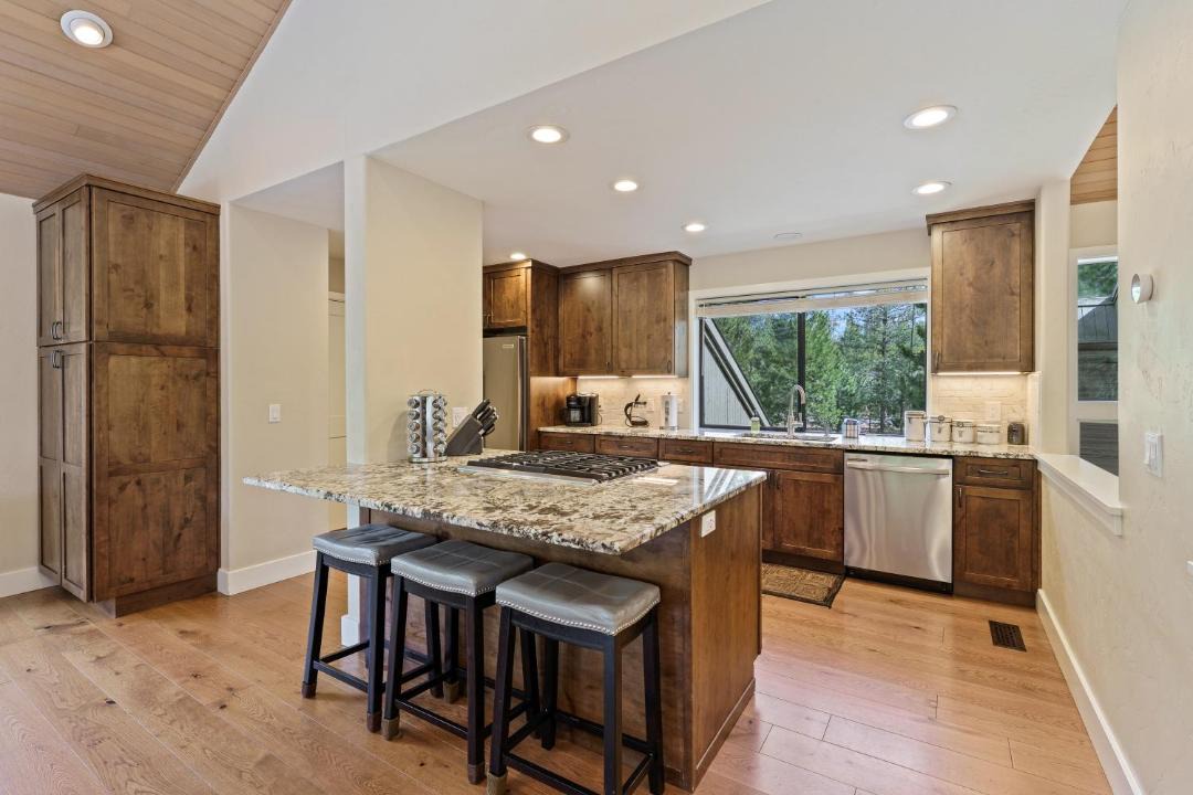 Photo of Kitchen in Sunriver