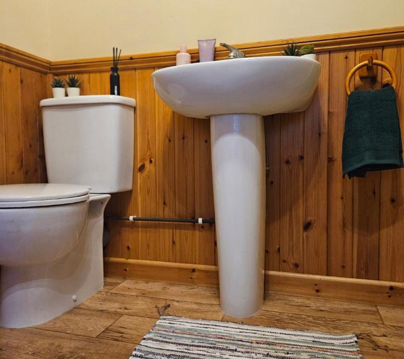 Photo of Bathroom in Howlett End