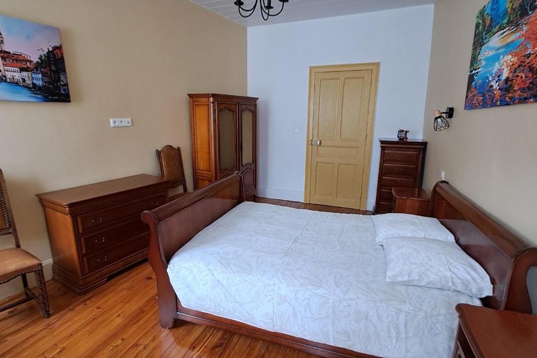 Photo of Bedroom in Saint-Gaudens
