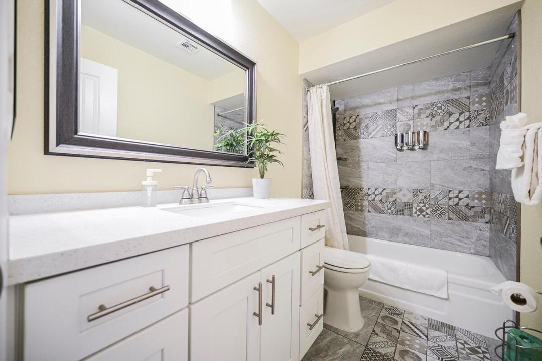 Photo of Bathroom in Green Valley North