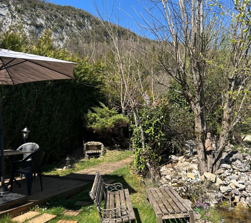 Photo of Others in Bourg-de-Sirod