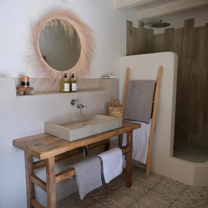 Photo of Others in Chaveyriat