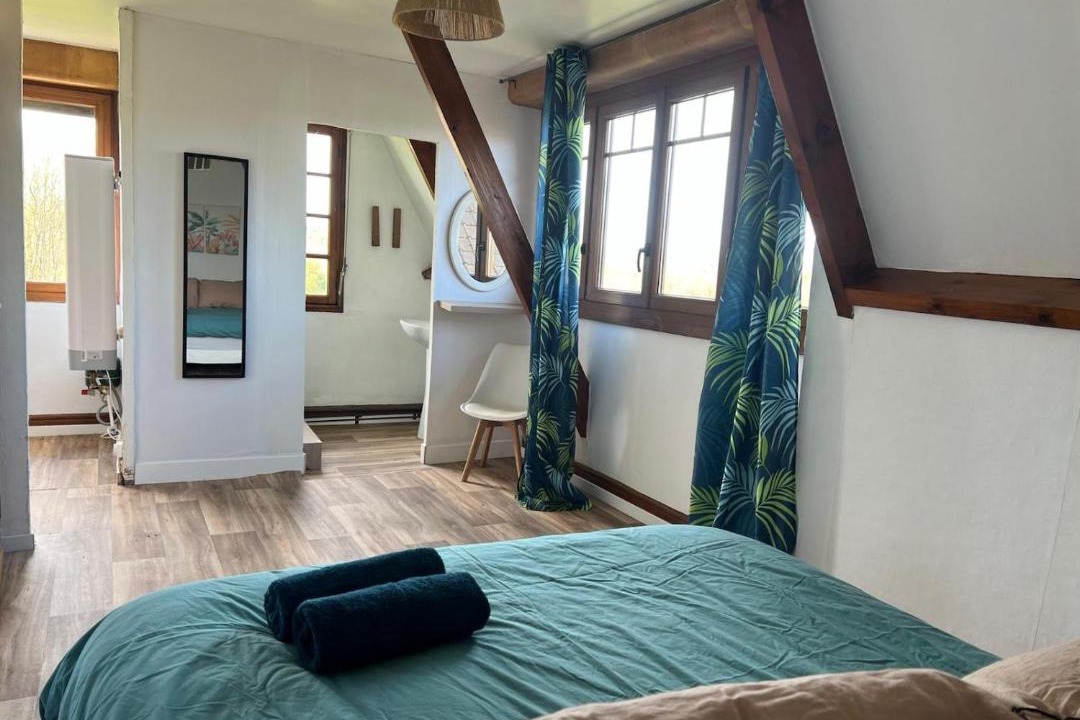 Photo of Bedroom in Douriez