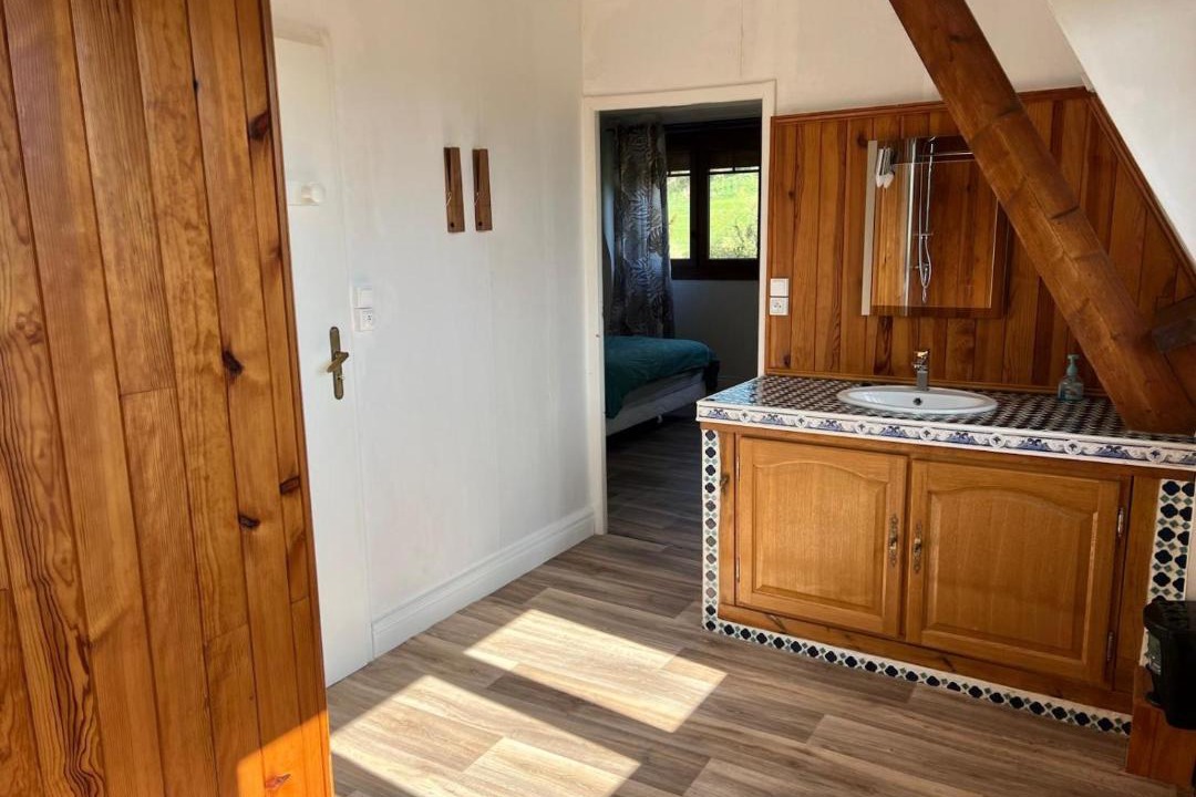 Photo of Others in Douriez