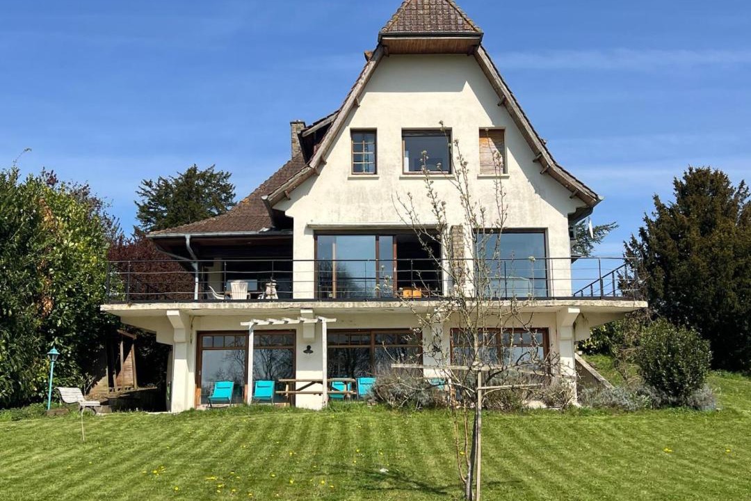 Photo of Others in Douriez