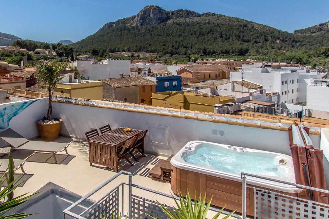 Photo of Patio Balcony in Orba
