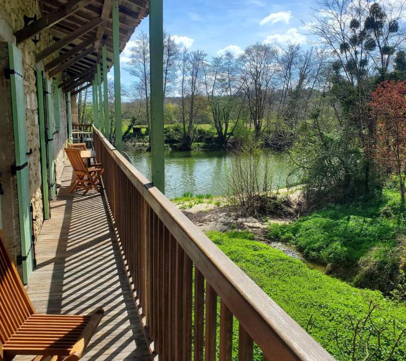 Photo of Patio Balcony in Le Puy