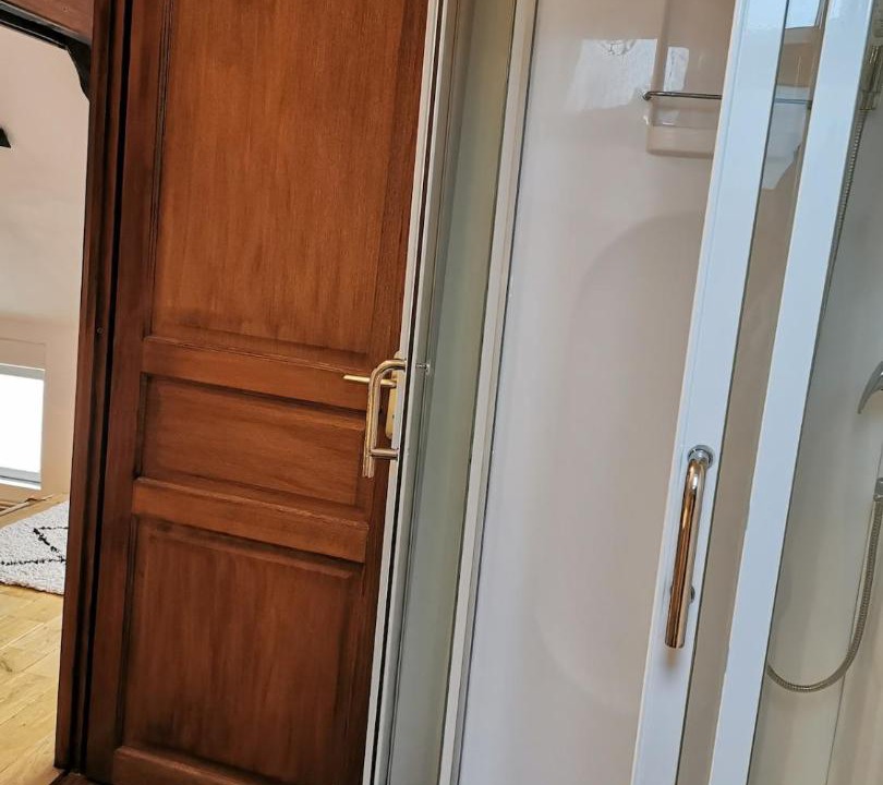 Photo of Others in Preseau