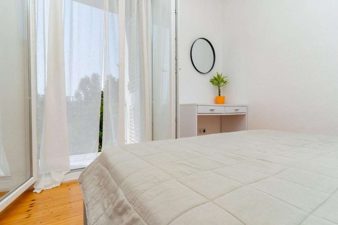 Photo of Bedroom in Molunat