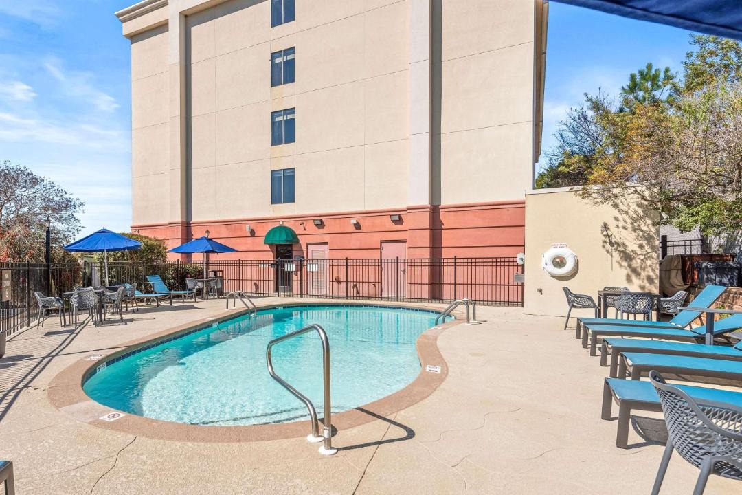 Photo of Others in Fortson