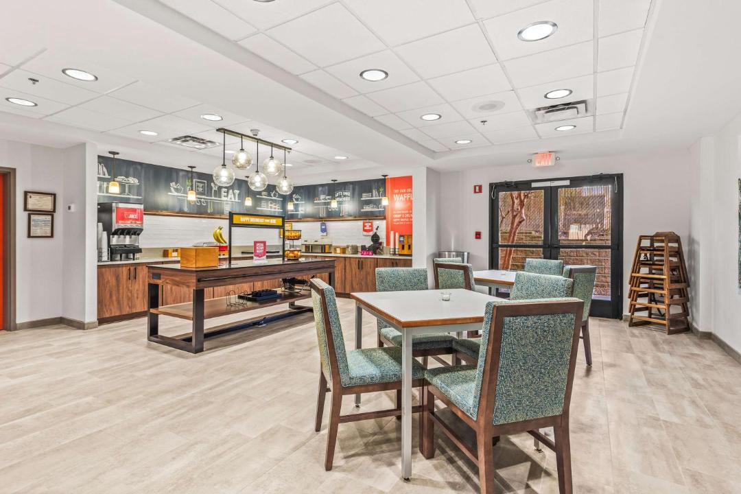 Photo of Others in Fortson