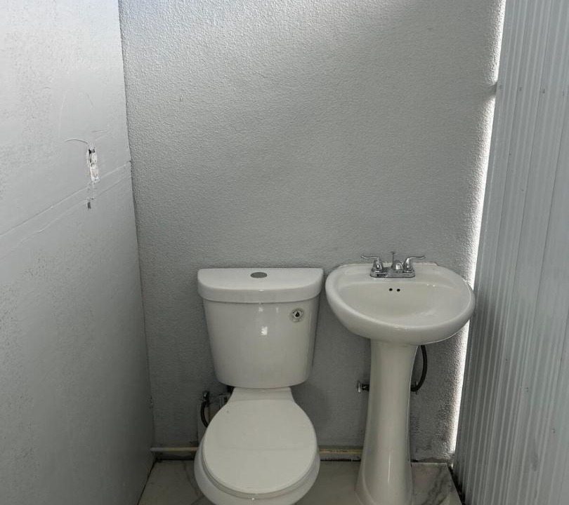 Photo of Bathroom in Miami Gardens