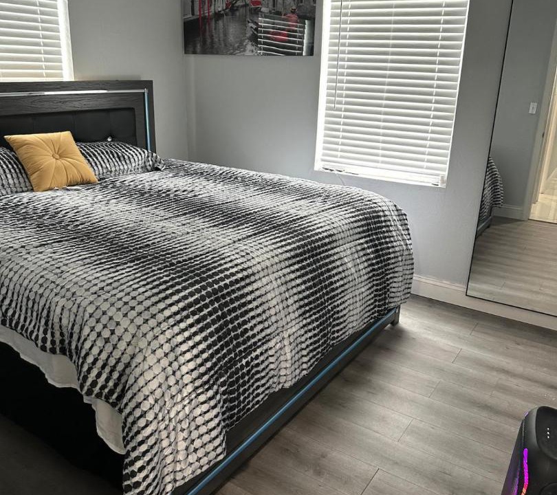 Photo of Bedroom in Miami Gardens