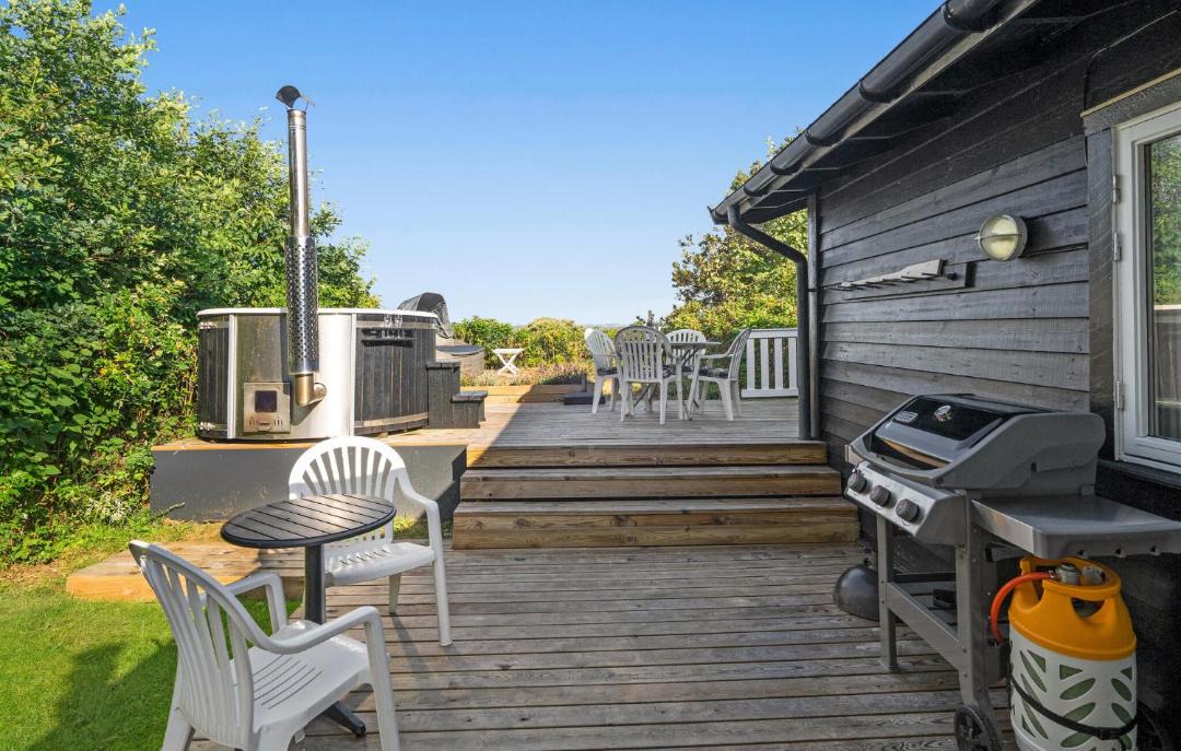 Photo of Others in Millinge