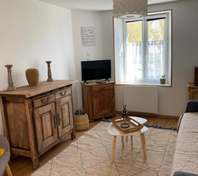 Photo of Others in Semide