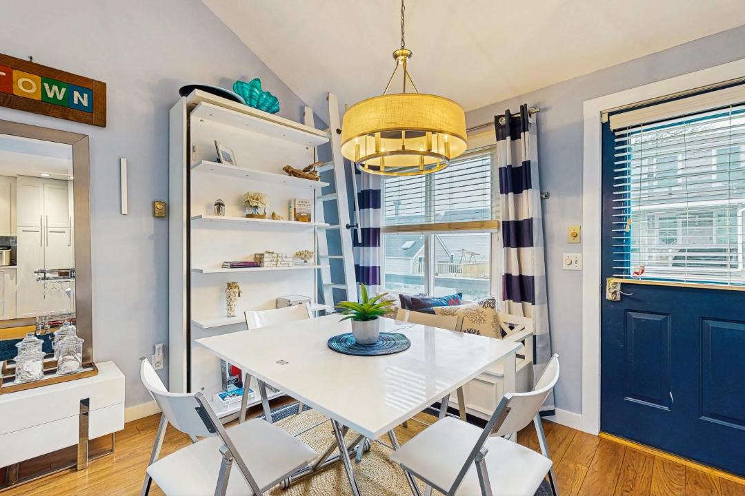 Photo of Others in Commercial Street