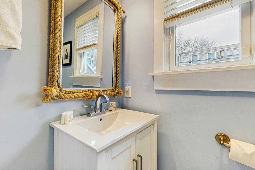 Photo of Bathroom in Commercial Street