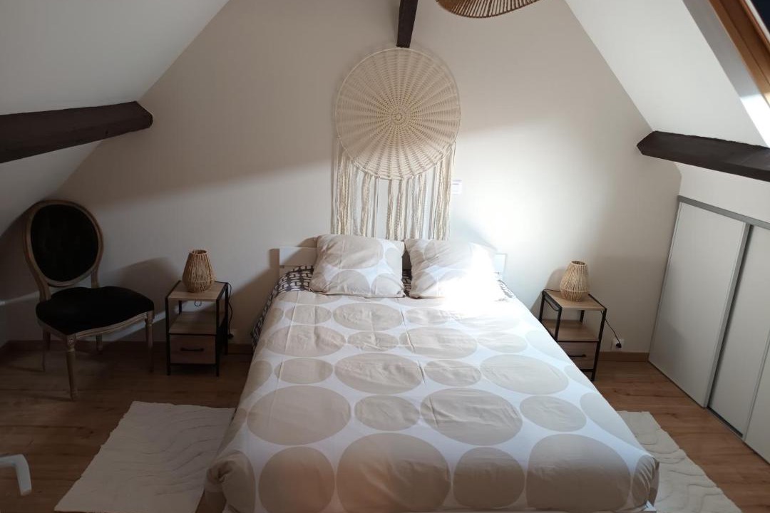 Photo of Bedroom in Vic-sur-Aisne