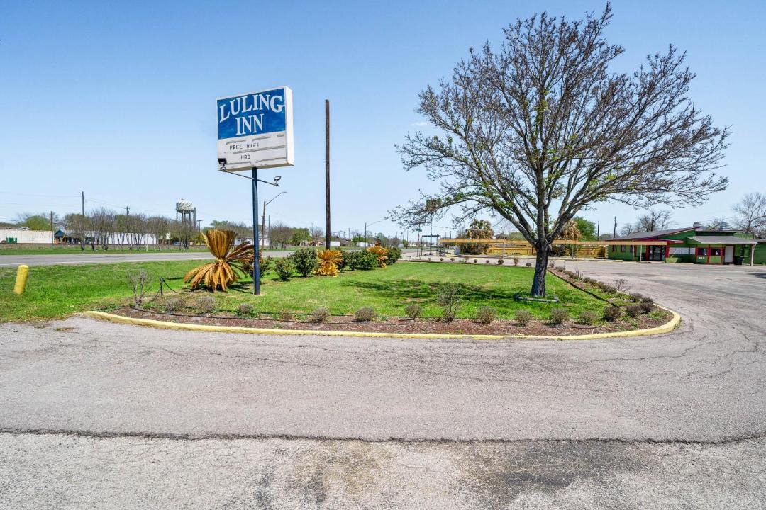 Photo of Others in Luling
