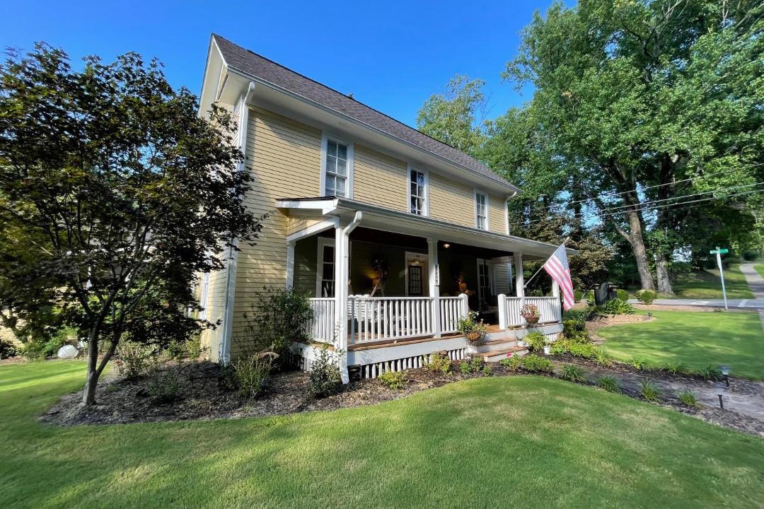 Photo of Others in Dahlonega