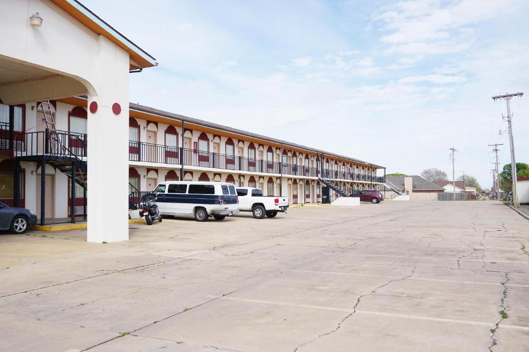 Photo of Others in Altus